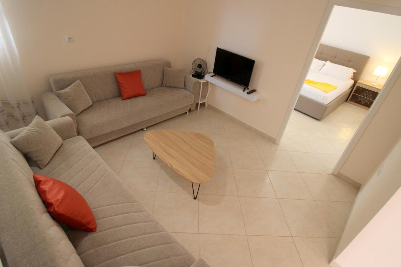 Villa 24 Саранде Екстериор снимка