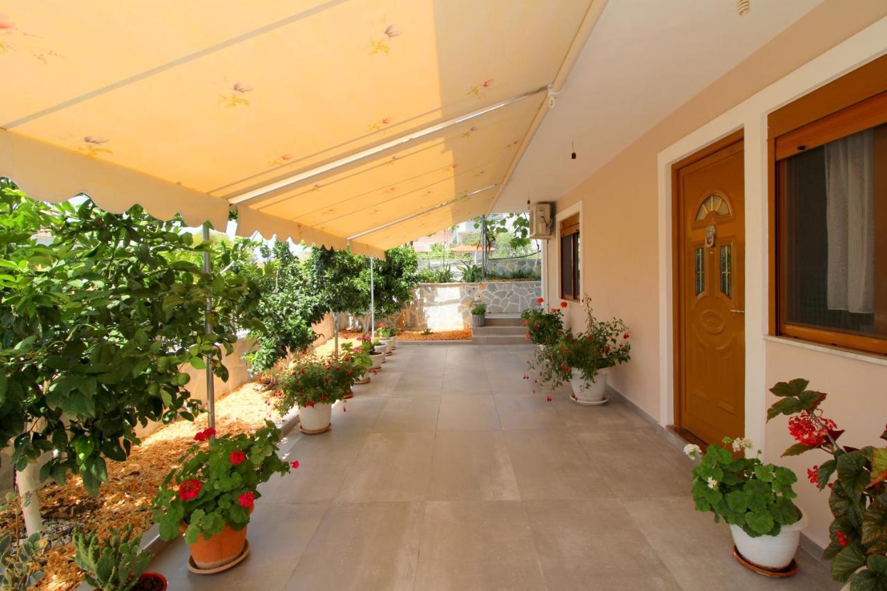 Villa 24 Саранде Екстериор снимка