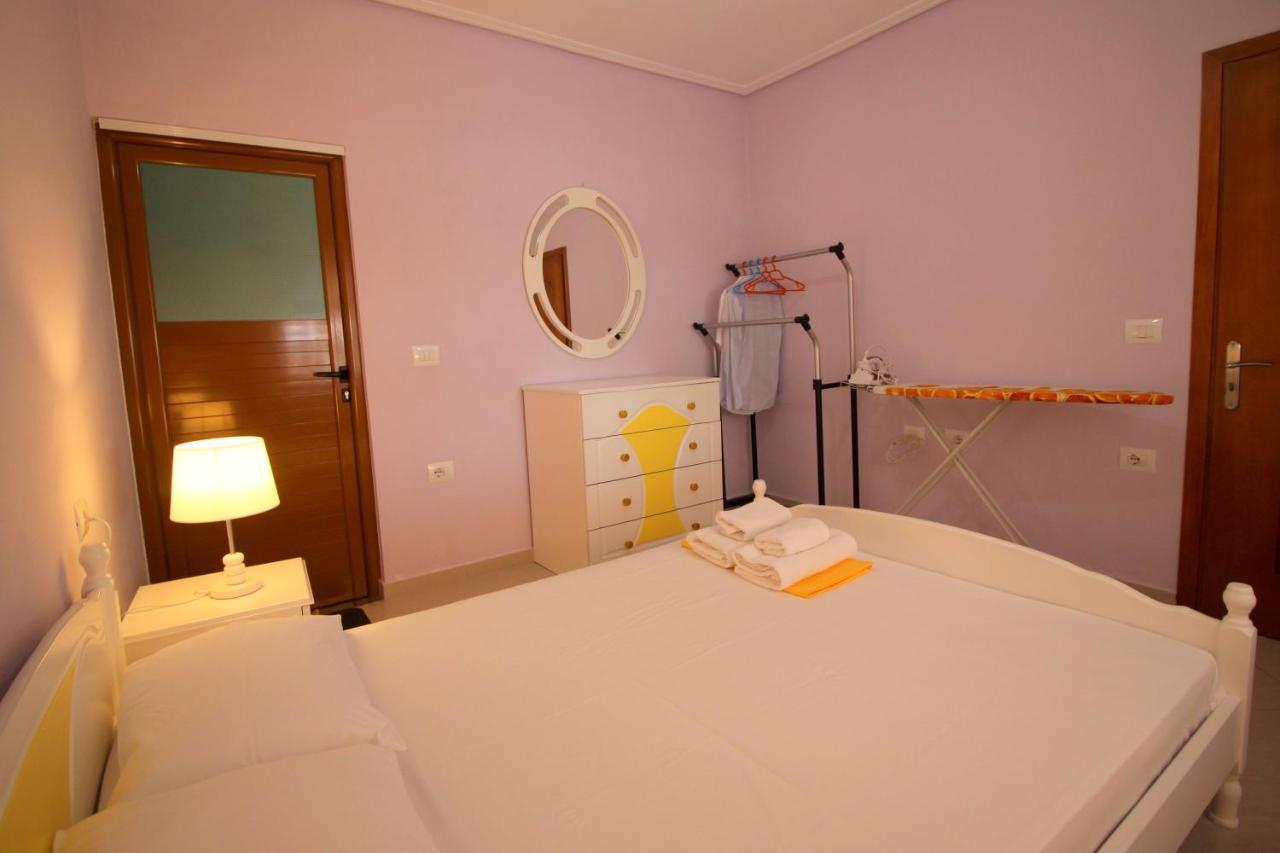 Villa 24 Саранде Екстериор снимка